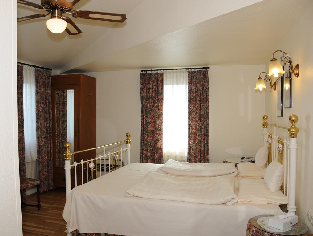 Hotel Admiral Висбаден Номер фото