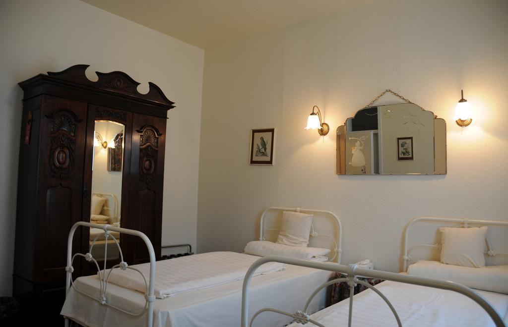 Hotel Admiral Висбаден Номер фото